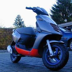 Aprilia Sonic stoppet af politiet