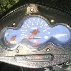 Aprilia Sonic  (Byttet til ssm)