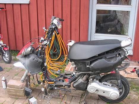 Aprilia Sonic *solgt* - Sådan så den ud for jeg "gjorde" noget ved den.. billede 6