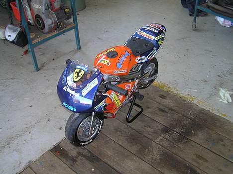 MiniBike pocketbike {Solgt} - Nyt billede ( 17 november ) billede 6