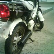 Suzuki FZ50