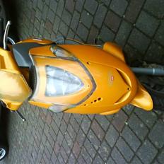 Aprilia Sonic ( Solgt )