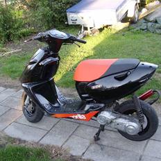 Aprilia Sonic (Solgt)