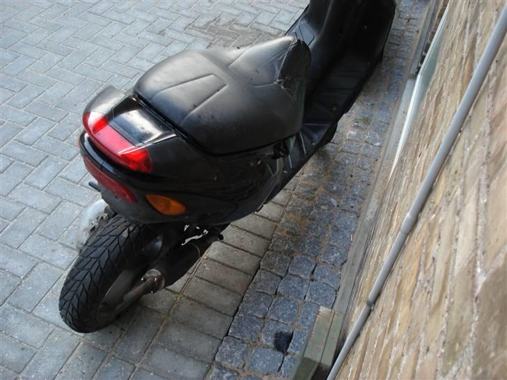 Piaggio NRG mc3 [the black rider] - så kom der sorte skjolde på og det gjorde godt billede 11