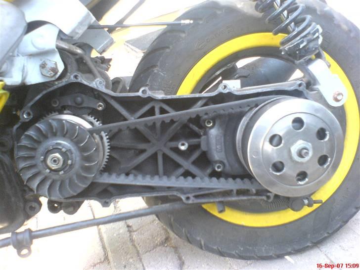 Aprilia Sonic, LC (Solgt) billede 16