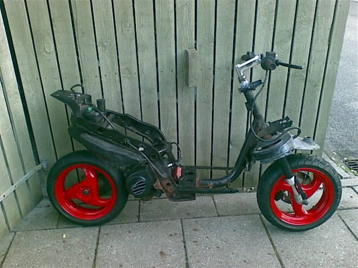 Gilera Stalker Solgt  - som den står nu :) mangler kun ledningsnet og skjolde .. billede 13