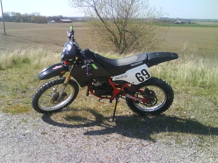Suzuki Rmx **byttet** - nyt taget i dag den 05-10 /07 billede 3