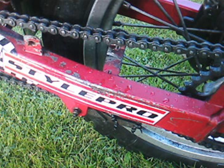 Suzuki Rmx **byttet** - det er den stort set eneste og støtste ridse.. nyt taget i dag den 05-10 /07 billede 7