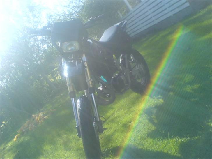 Suzuki Smx  taget af politet billede 1