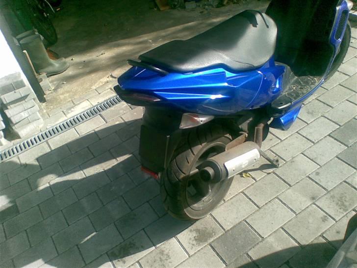 Peugeot speedfight 2 solgt billede 2