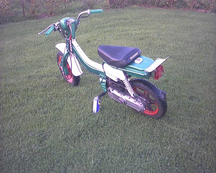 Suzuki fz 50 (SOLGT) billede 2