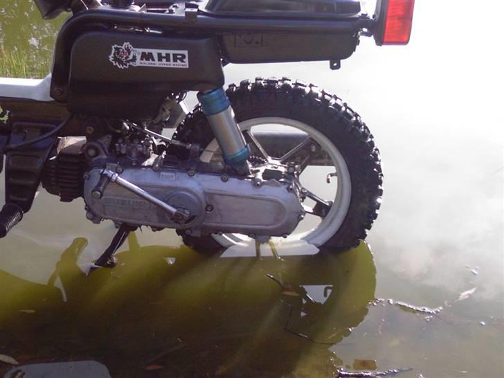 Suzuki FZ50 (Efter) Solgt  billede 5