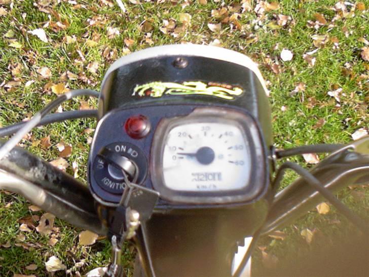 Suzuki FZ50 (Efter) Solgt  billede 11