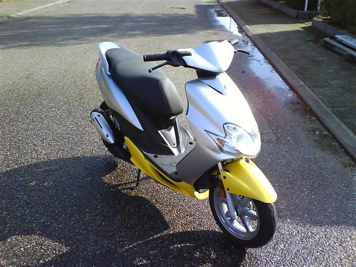 Yamaha Jog RR [Solgt] billede 1