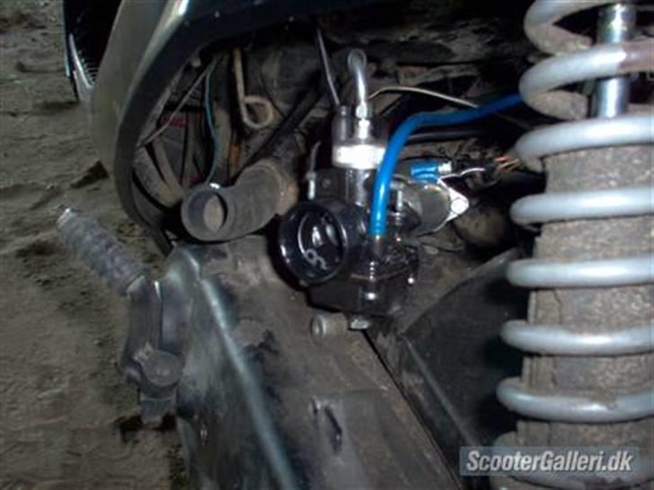 Suzuki Estilete Solgt - lånt billed af tidligere ejer billede 2