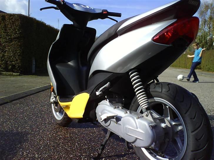 Yamaha Jog RR [Solgt] billede 16