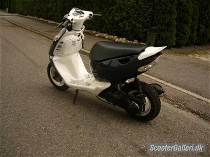 Aprilia sonic ( SOLGT ) billede 5