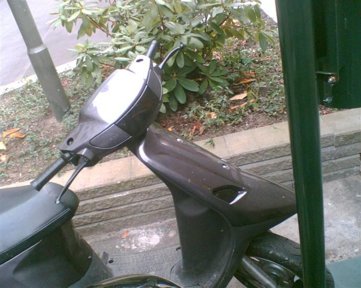 PGO Comet $ SOLGT - Beskidt efter en tur på græsplænen ! IKKE RIDSER billede 12