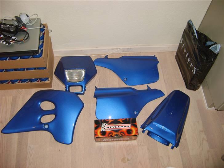 Suzuki RMX(PROJEKT) - de ny malet skjolde kom fra maler:D billede 11