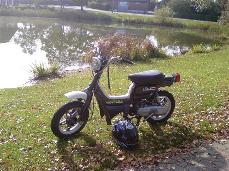 Suzuki FZ50 (Efter) Solgt  billede 19