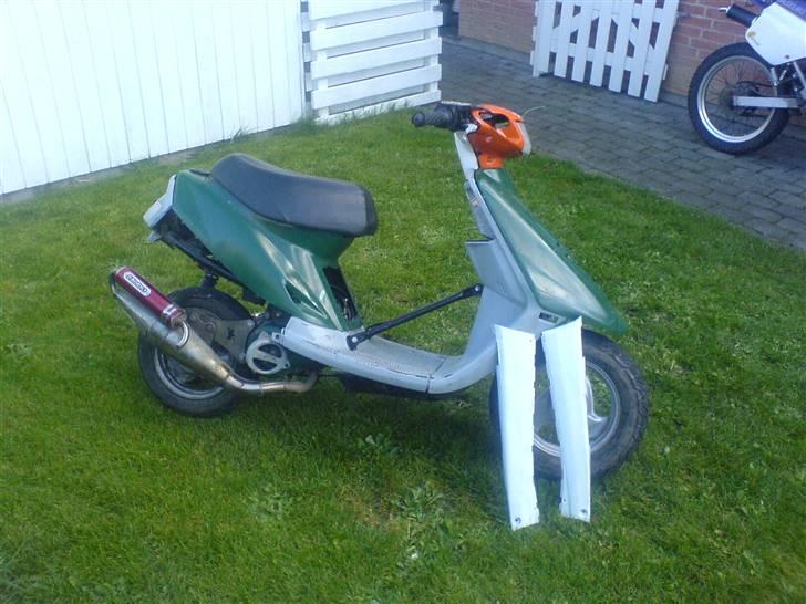 Yamaha Jog     SOLGT - GAMMELT BILLEDE billede 5