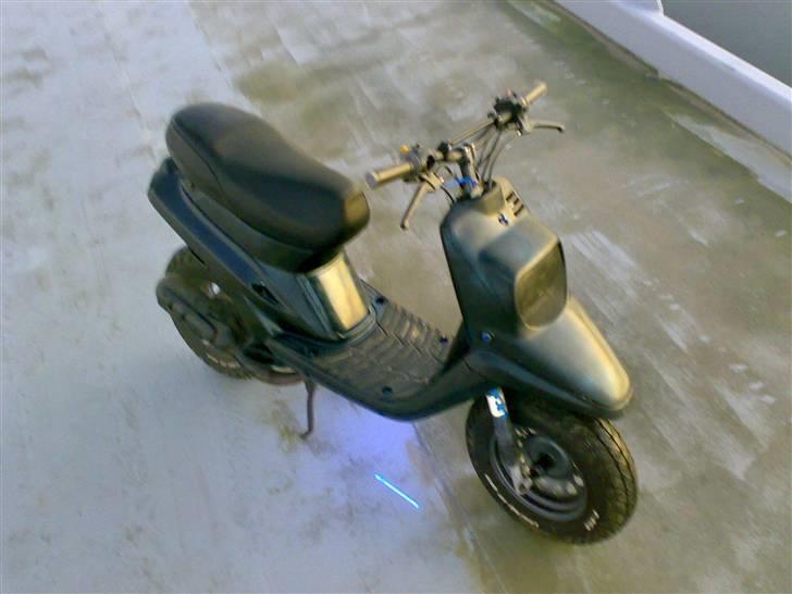 MBK booster (SOLGT) billede 12