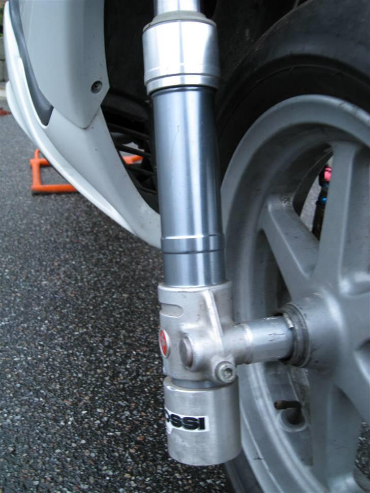 Yamaha Jog RR Solgt billede 8