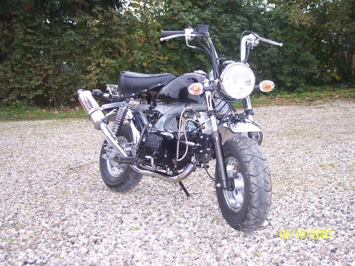 Skyteam Monkey ***141ccm*** billede 1