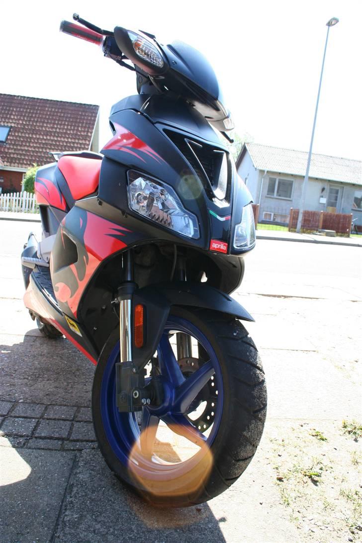 Aprilia sr 50 factory solgt billede 1