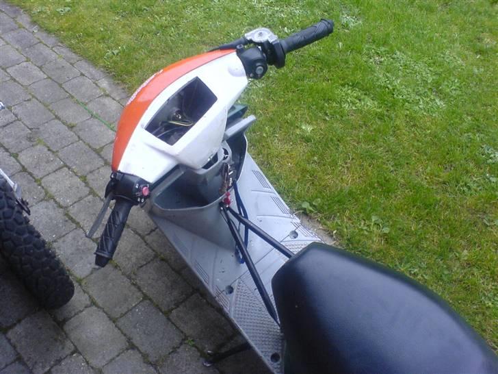 Yamaha Jog     SOLGT - NYESTE  billede 11
