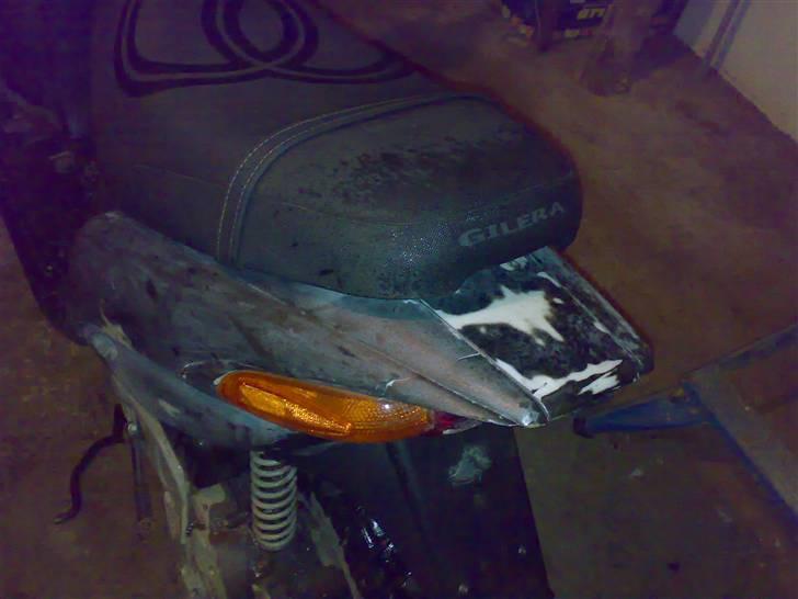 Gilera Stalker - 11.10.2007: Skjolde er blevet slebet ned. billede 14