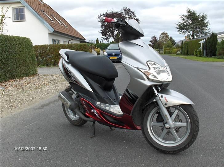 Yamaha Jog R - 12-10 2007. Uden bagskærm. billede 3