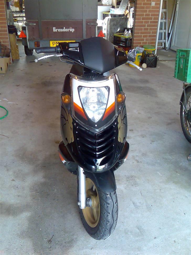 Aprilia Sonic GP billede 2