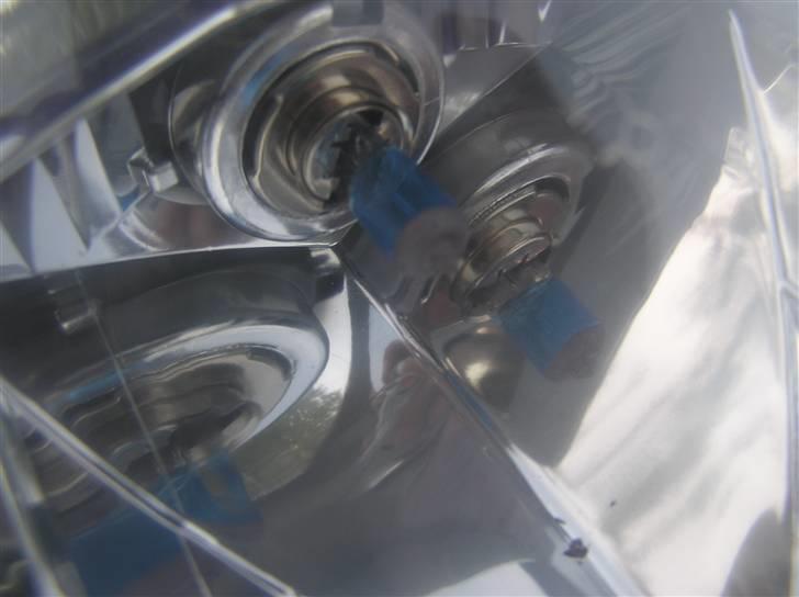 Aprilia Sonic AC - 2 x Blå halogen pære. billede 15