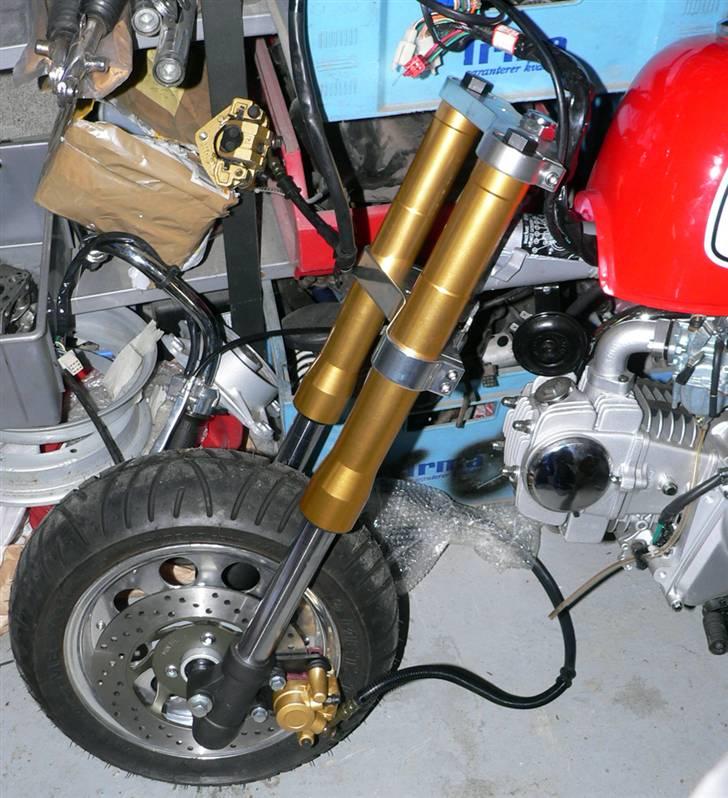 Skyteam Gorilla - Nu giver vi den gas ny USD forgaffel billede 11