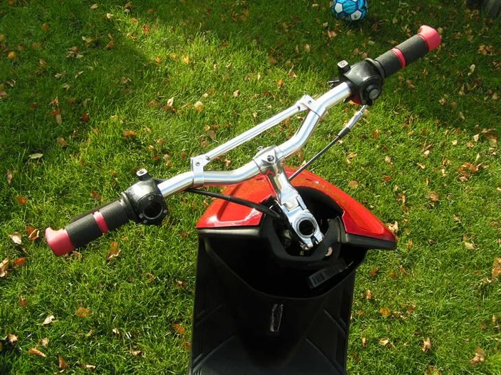 Yamaha jog as solgt billede 7