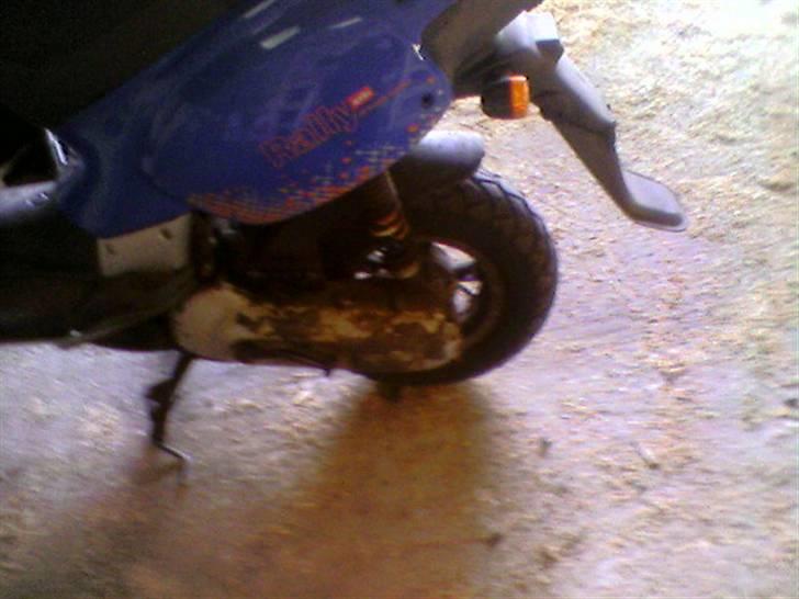 Aprilia Rally Byttet til Rs 50 billede 2