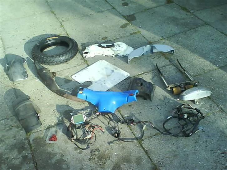 Piaggio Zip TIL SOLGT billede 5