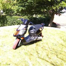 Aprilia sonic gp (SOLGT)