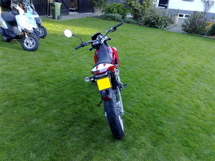 Aprilia SX 50 [SOLGT] - Spejl er taget af! billede 4