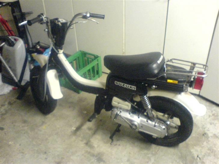 Suzuki FZ50 billede 1