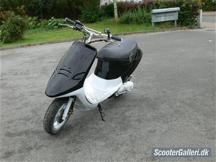 PGO  comet SOLGT billede 1