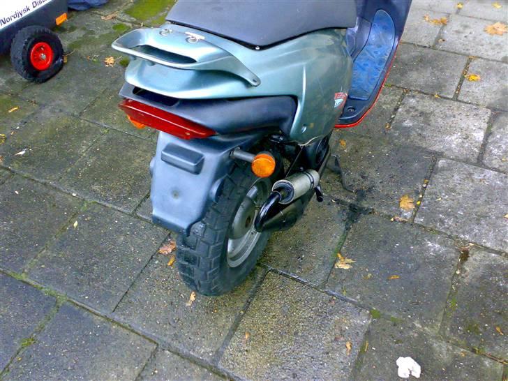 Aprilia Rally [Taget af panserne] billede 9