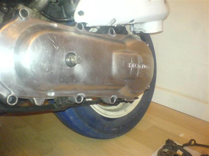 Honda Sfx| Byttet | miss you<3 - Så fik jeg pudset lidt på vario skjoldet , så det blev lidt flot igen  :)!heh billede 17