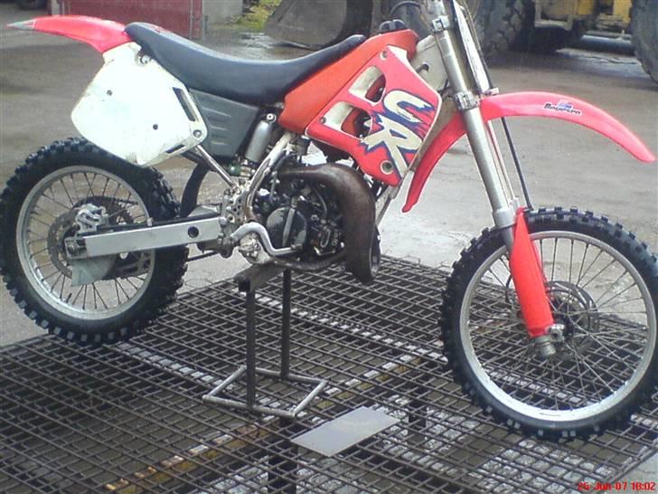 Honda cr 125 cc / 85  solgt  billede 5