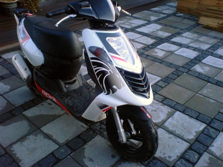 Aprilia sonic >>solgt<< billede 1