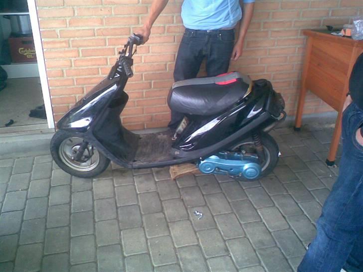 Yamaha jog solgt billede 1