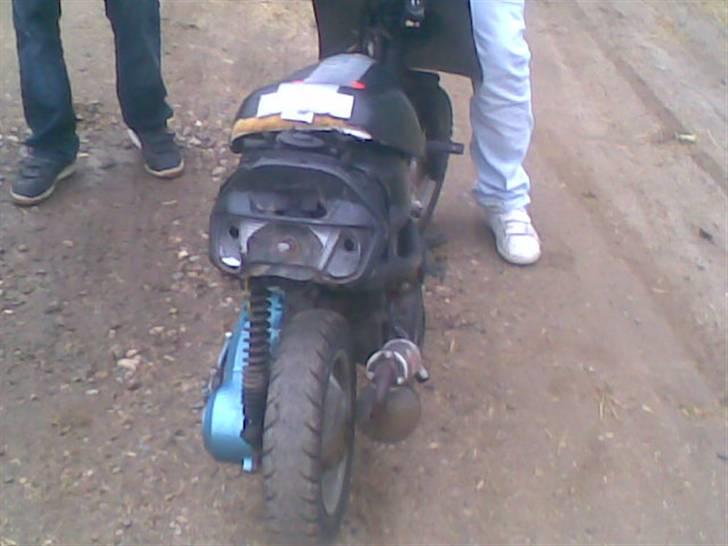 Yamaha jog solgt billede 3