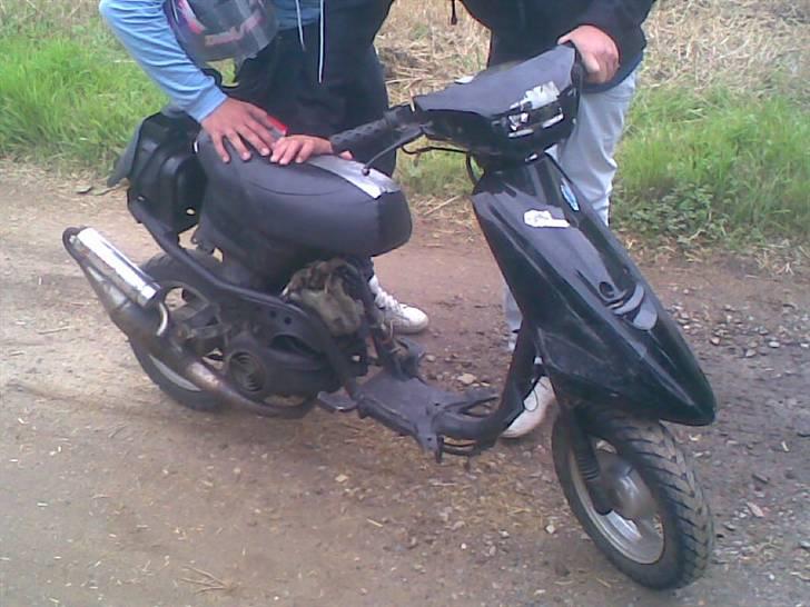 Yamaha jog solgt billede 6