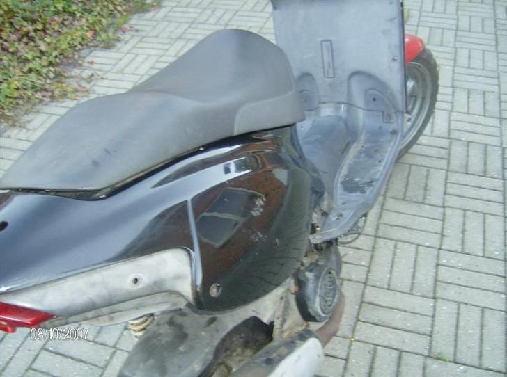 Aprilia Rally -> SOLGT billede 6